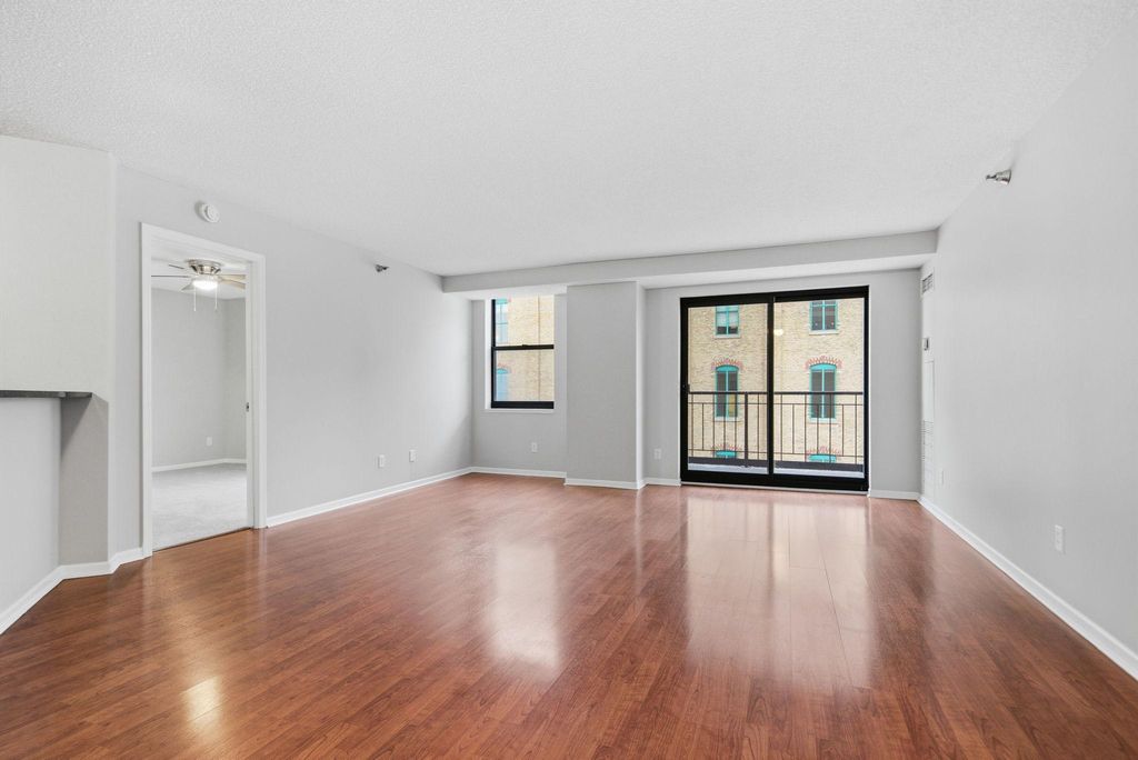 Photo of 401 S 1st Street #401, Minneapolis, MN 55401 (MLS # 7005876)