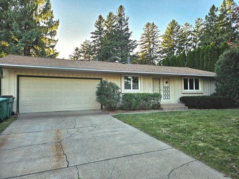 1008 Northland Avenue Stillwater MN 55082