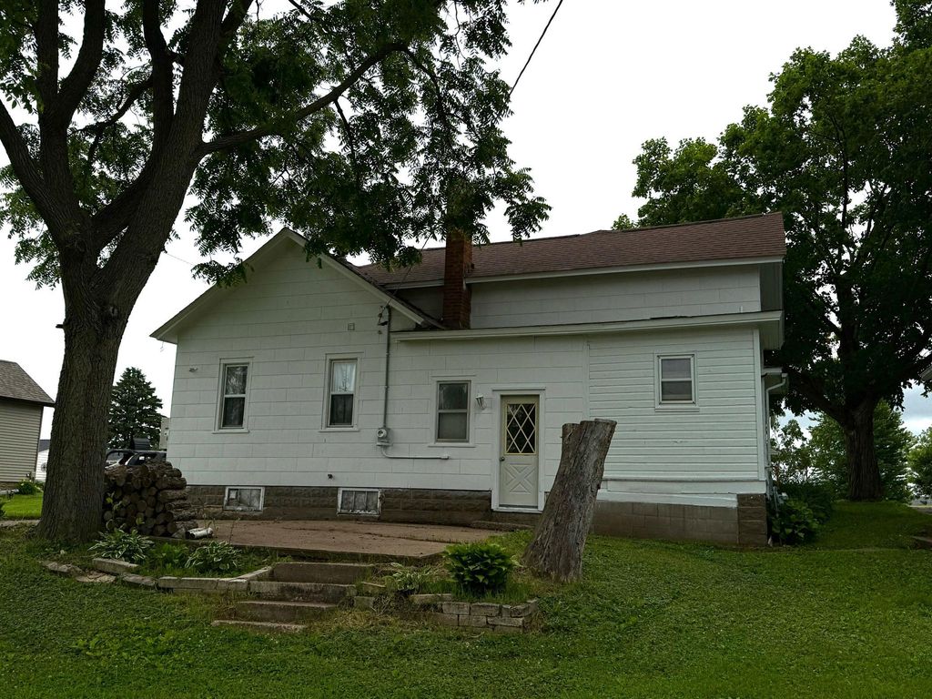 Photo of 111 1st Street NE, Altura, MN 55910 (MLS # 7097416)