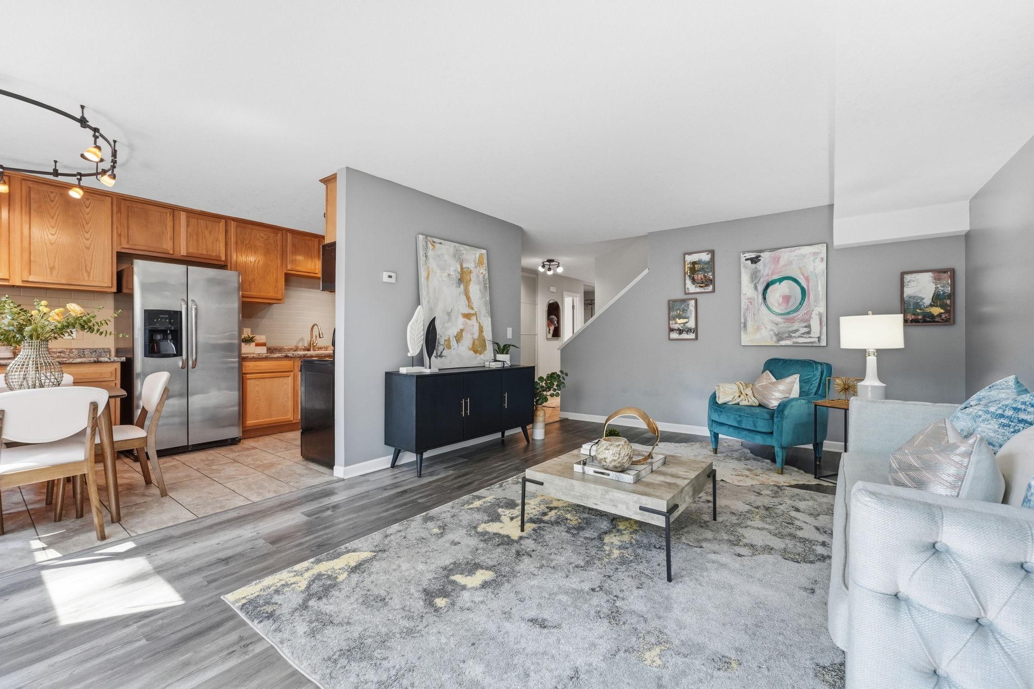 1762 Mcknight Road N 17