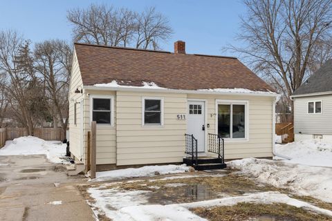 Photo of 511 N Swift Avenue, Litchfield, MN 55355 (MLS # 6818213)