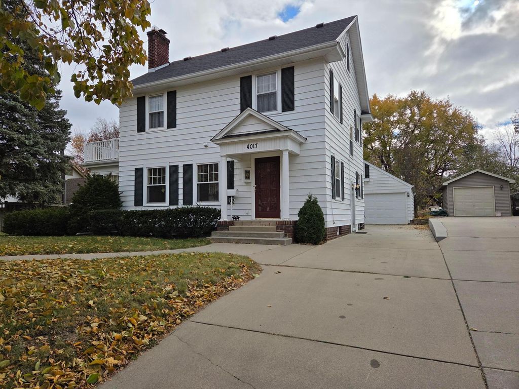 Photo of 4017 Morningside Road, Edina, MN 55416 (MLS # 6819947)