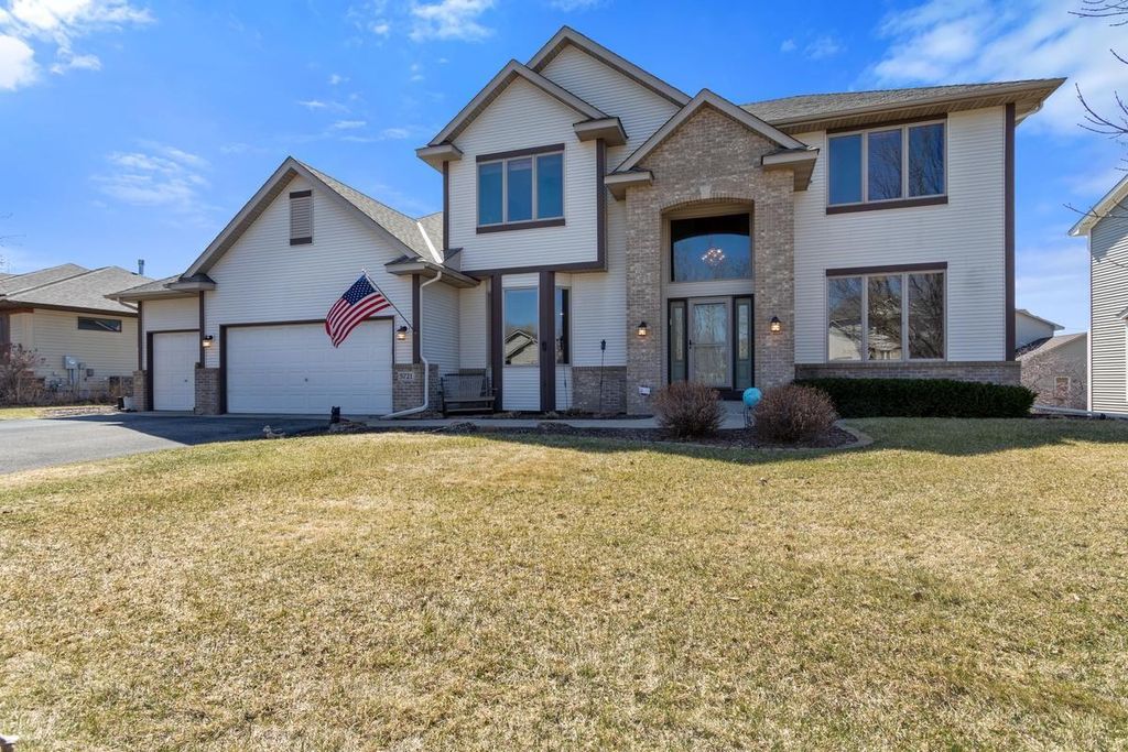 Photo of 5721 103rd Avenue N, Brooklyn Park, MN 55443 (MLS # 7053537)