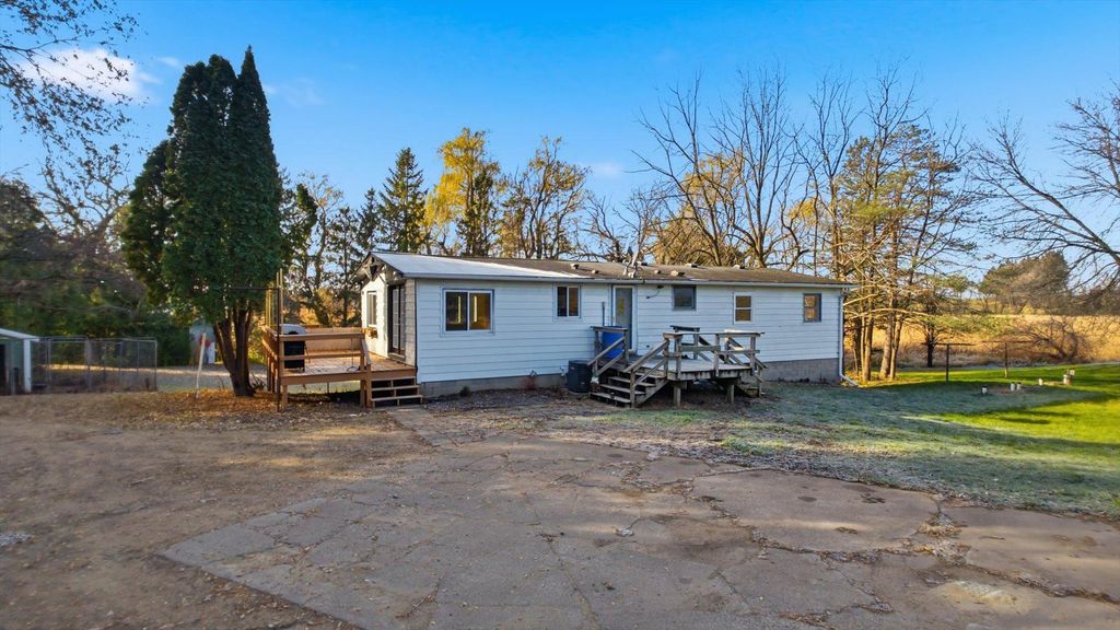 Photo of 3510 15th Street NW, Buffalo, MN 55313 (MLS # 7099571)