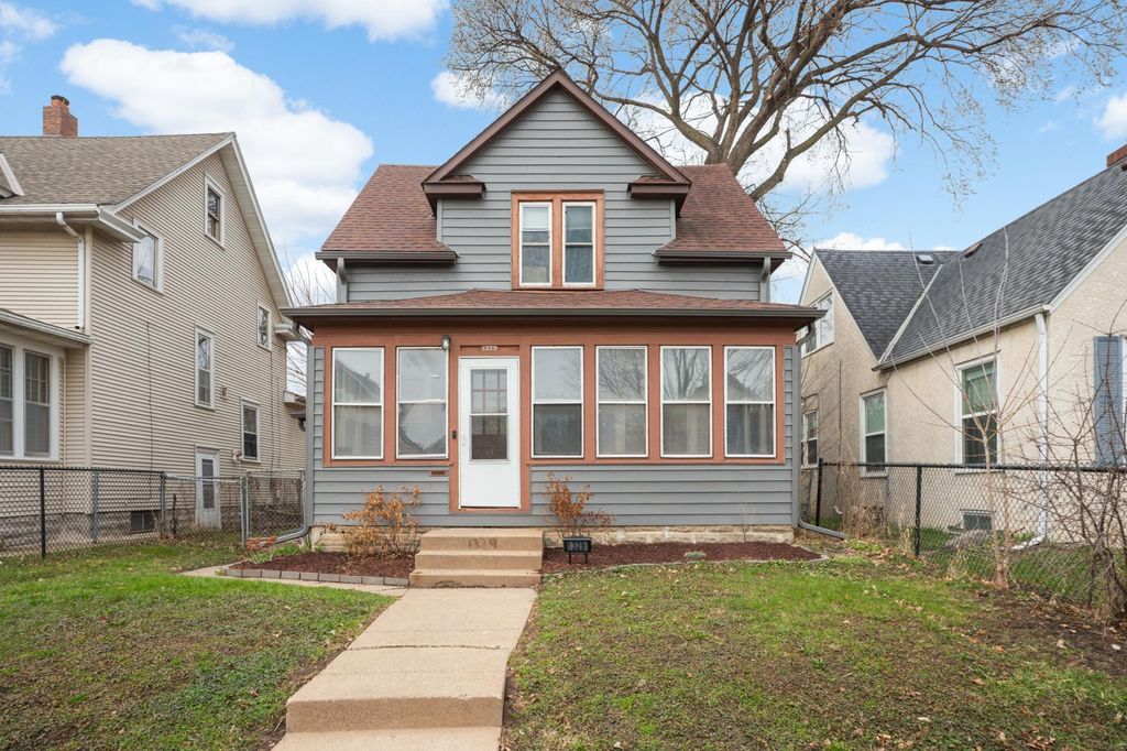Photo of 1329 Newton Avenue N, Minneapolis, MN 55411 (MLS # 7053659)