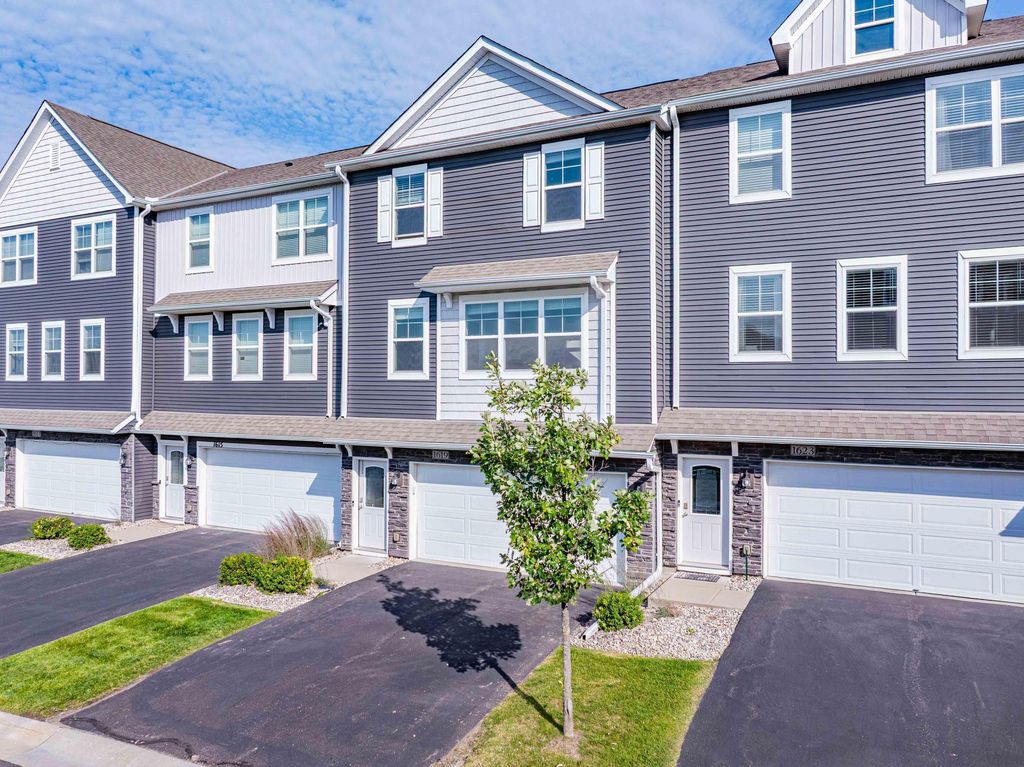 Photo of 1619 Windigo Lane, Shakopee, MN 55379 (MLS # 7041270)