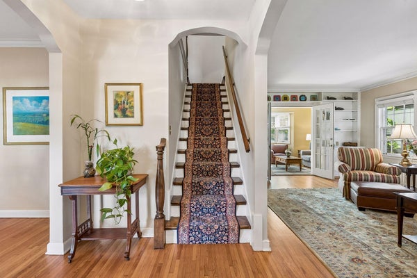 3821 DREW AVE S, MINNEAPOLIS, MN 55410 - Image 36646eaf2eeb7eaae8d76a1f90cd6491/3338785672