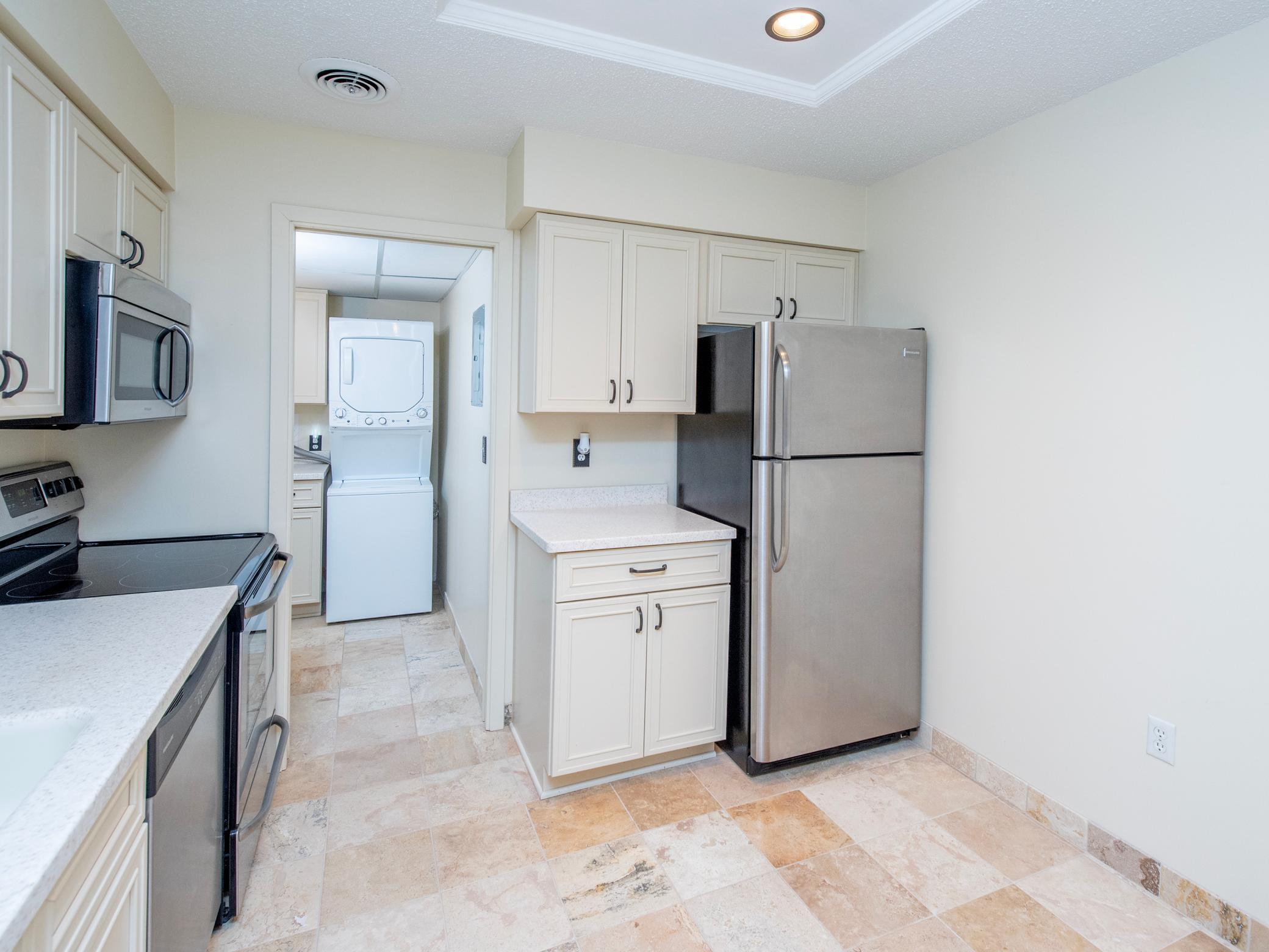 2275 Youngman Avenue 306W