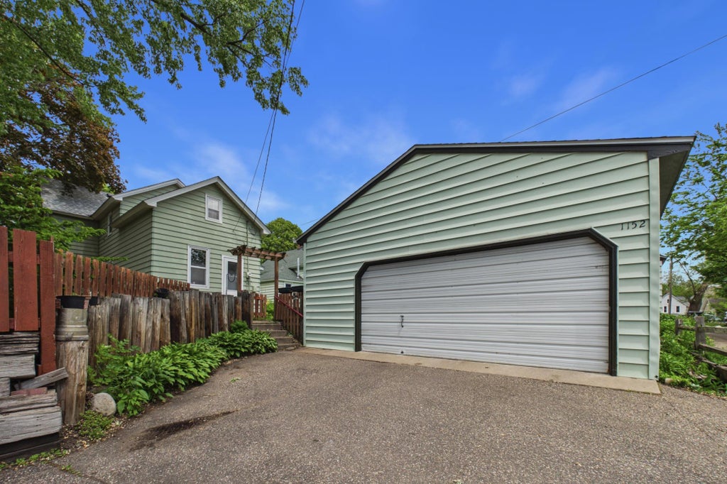 Photo of 1152 Ross Avenue, Saint Paul, MN 55106 (MLS # 7145606)