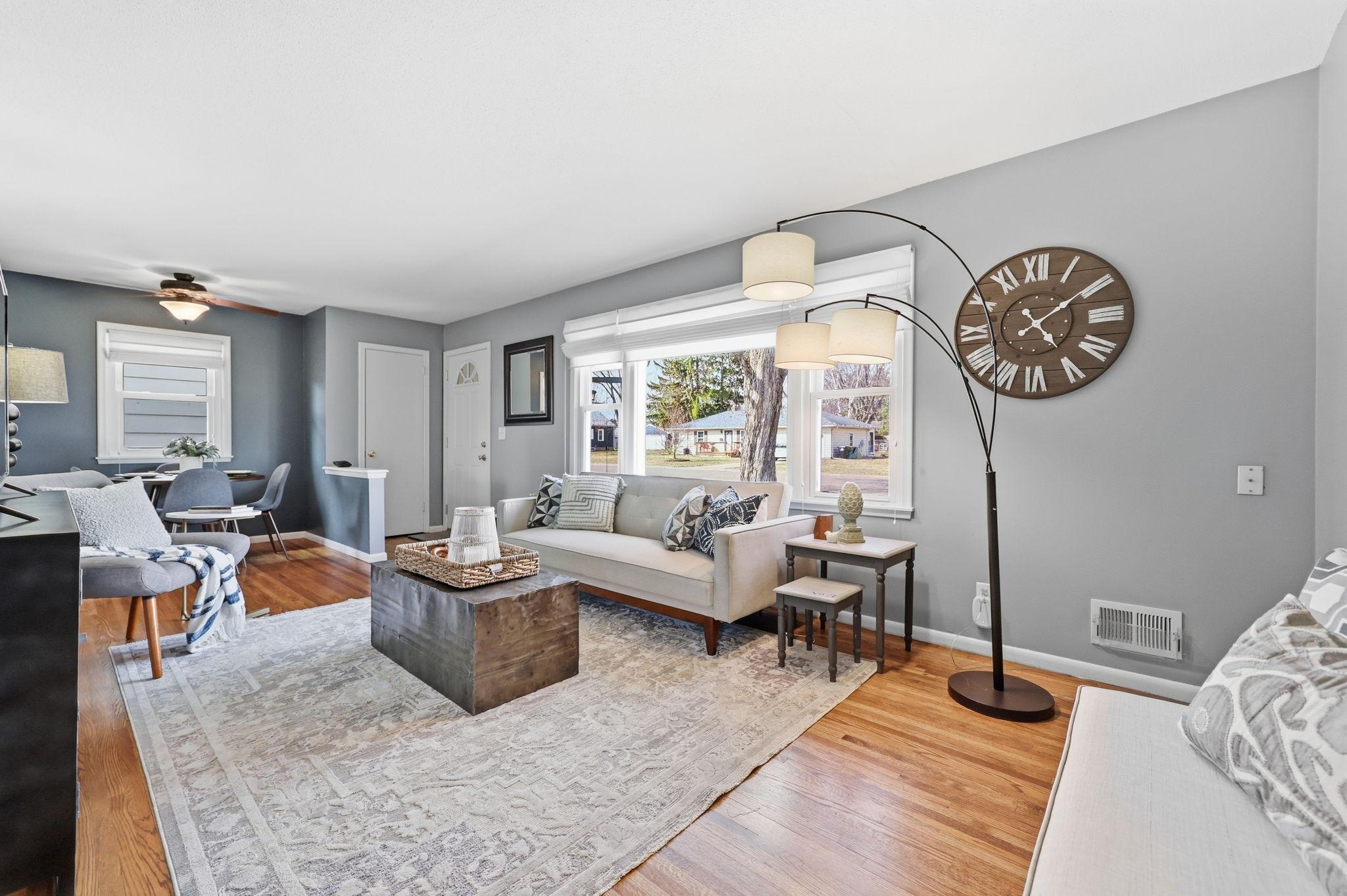 4354 Brunswick Avenue N