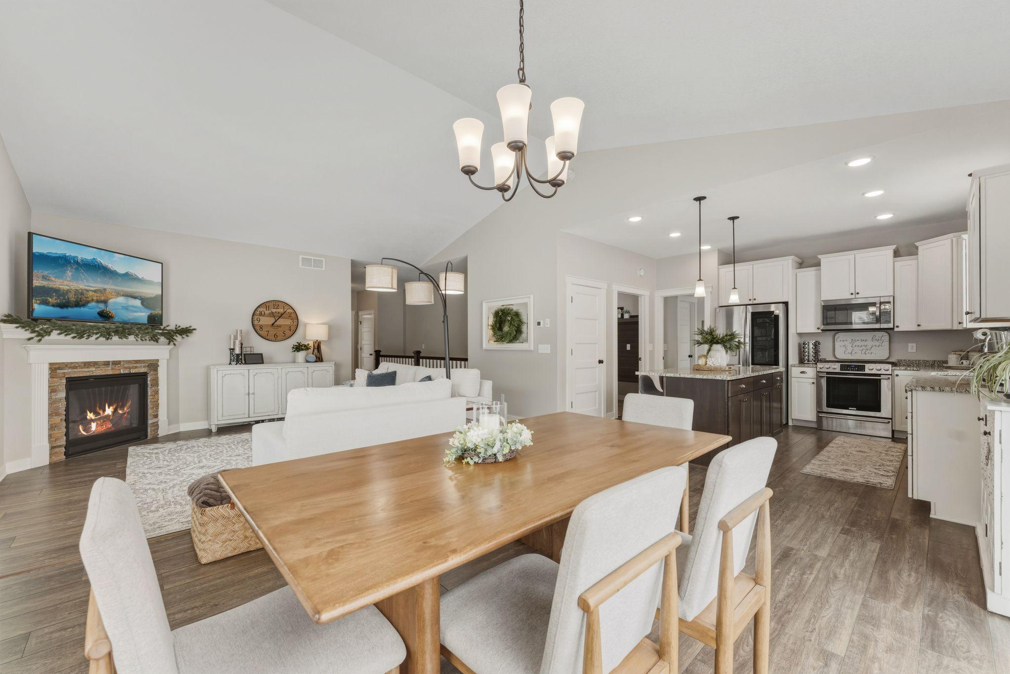 21255 Naples Street NW