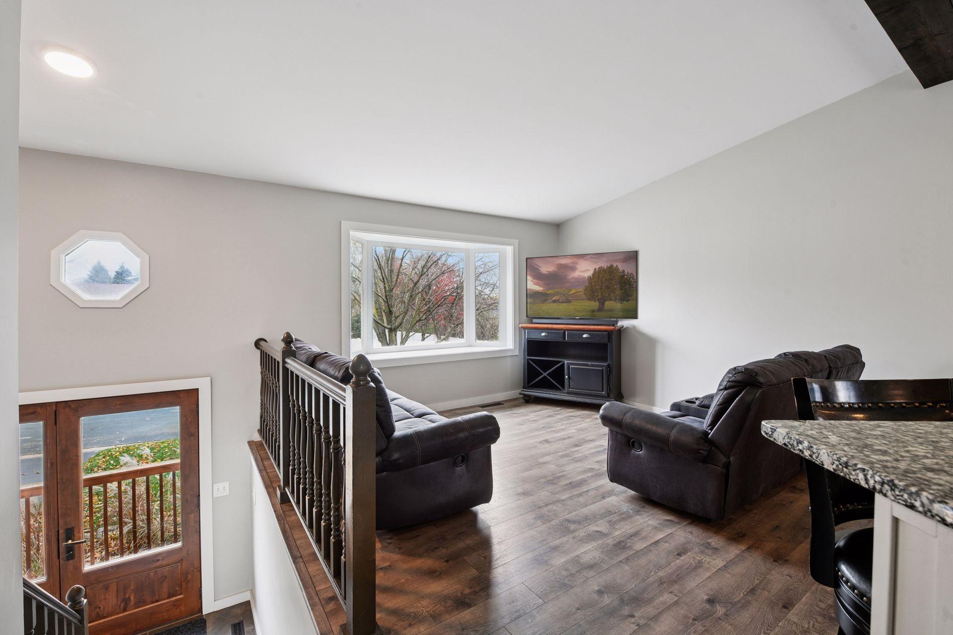 14106 Candlewood Lane NE