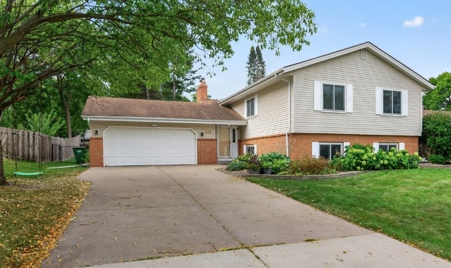 Photo of 8715 N Brook Avenue N, Brooklyn Park, MN 55428 (MLS # 7107255)