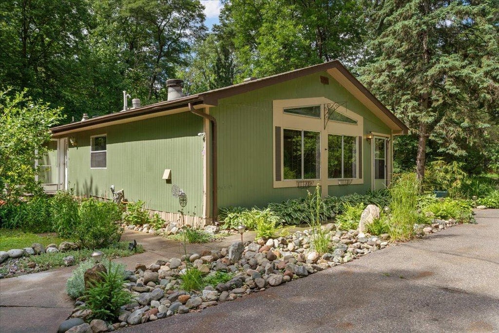 Photo of 25528 Blue Bonnet Road, Merrifield, MN 56465 (MLS # 7099793)