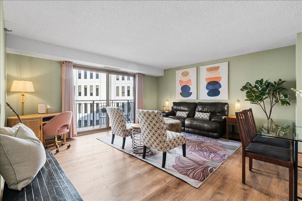 Photo of 121 Washington Avenue S #1615, Minneapolis, MN 55401 (MLS # 7045914)