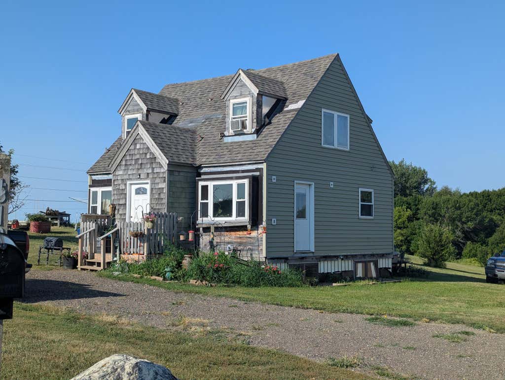 Photo of 1510 S Mabelle Avenue, Fergus Falls, MN 56537 (MLS # 7129056)
