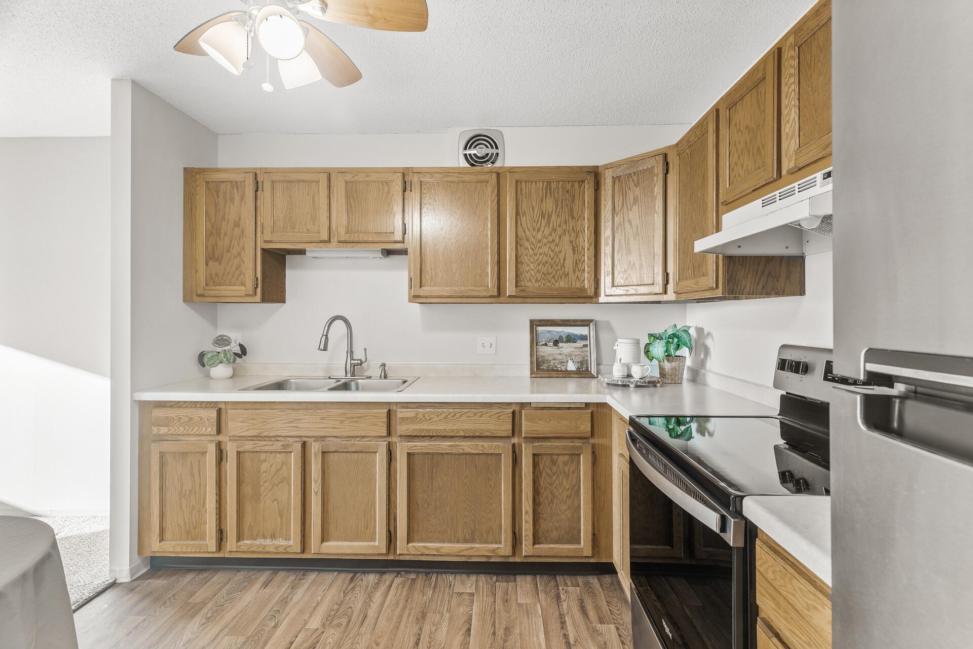 6615 Lake Shore Drive S 515