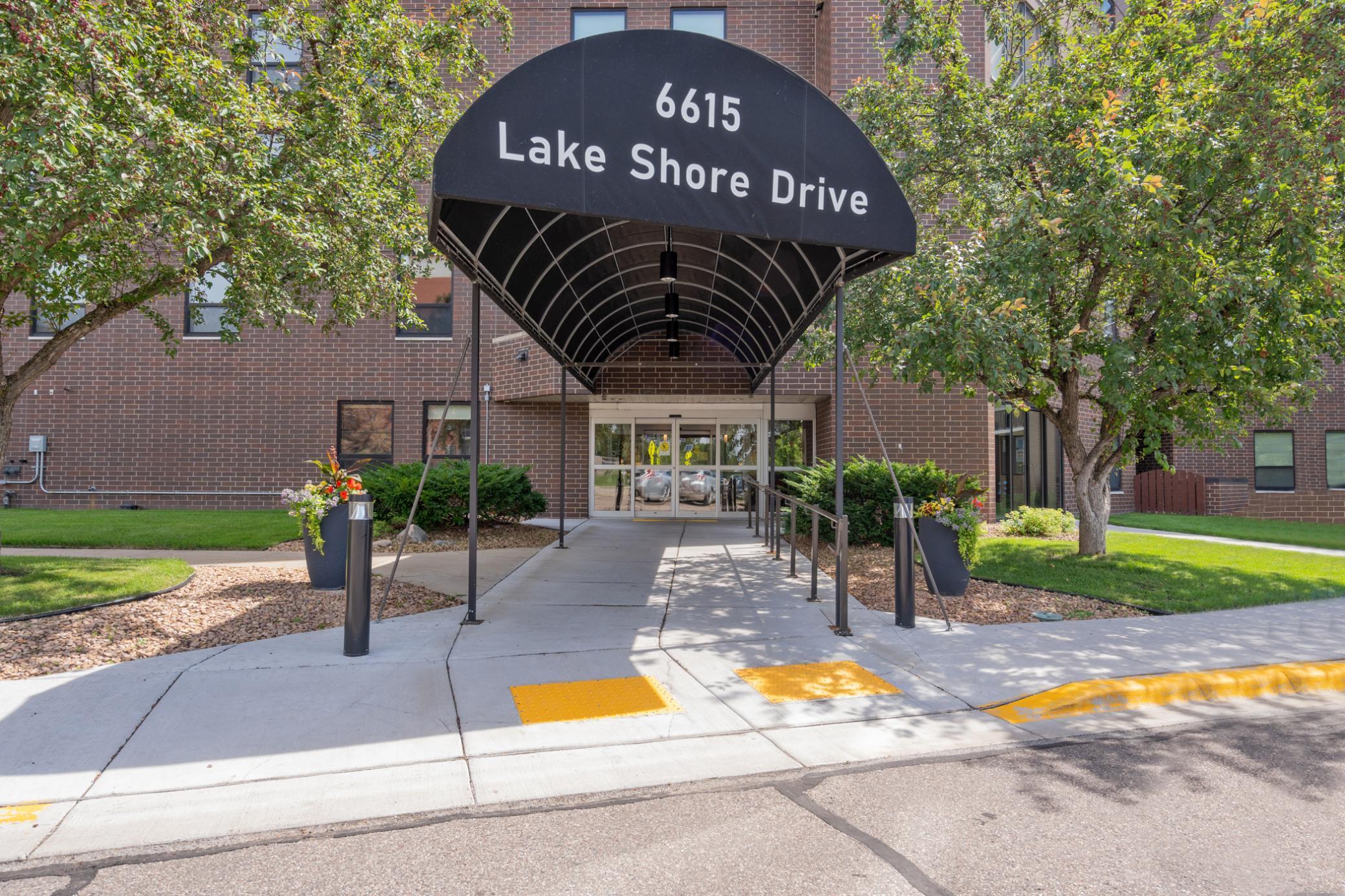 6615 Lake Shore Drive S 515