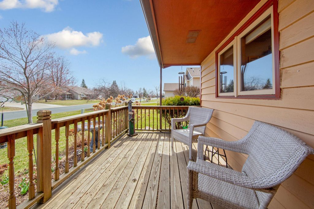 Photo of 14837 Crestview Avenue W, Rosemount, MN 55068 (MLS # 7052199)