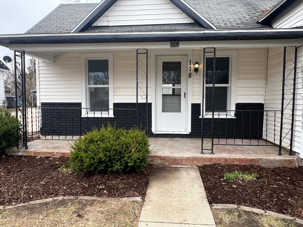 Photo of 118 Franklin Avenue, Owatonna, MN 55060 (MLS # 7048964)