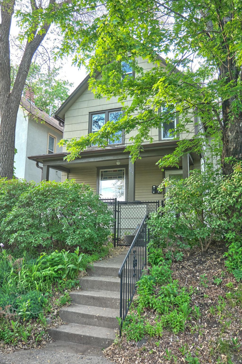 Photo of 407 19th Avenue NE, Minneapolis, MN 55418 (MLS # 7080536)
