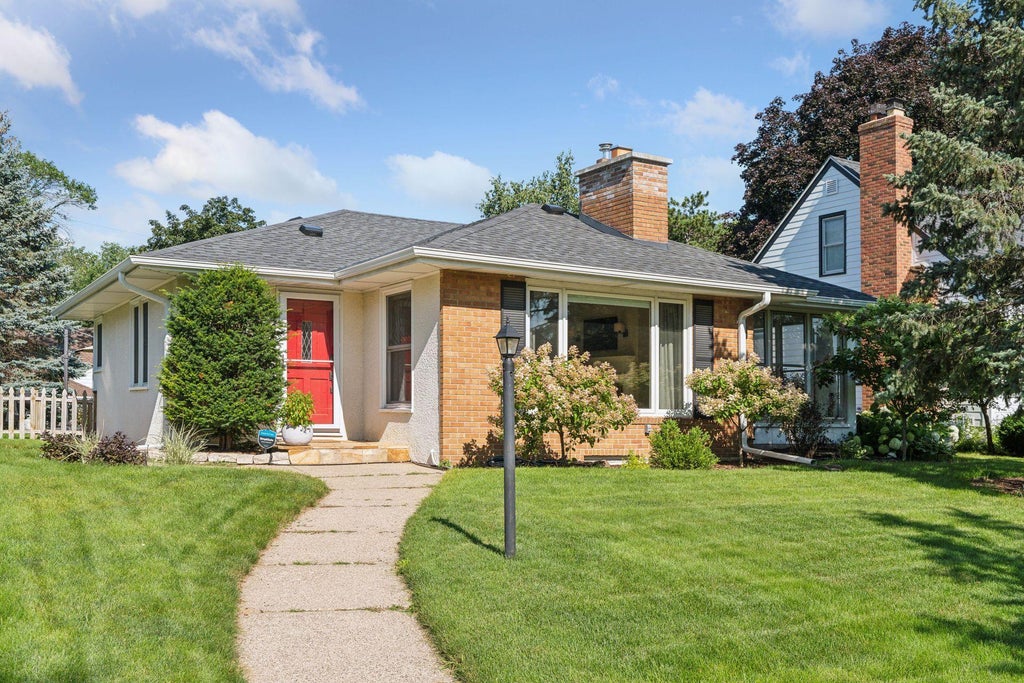 Photo of 5616 Upton Avenue S, Minneapolis, MN 55410 (MLS # 7145115)