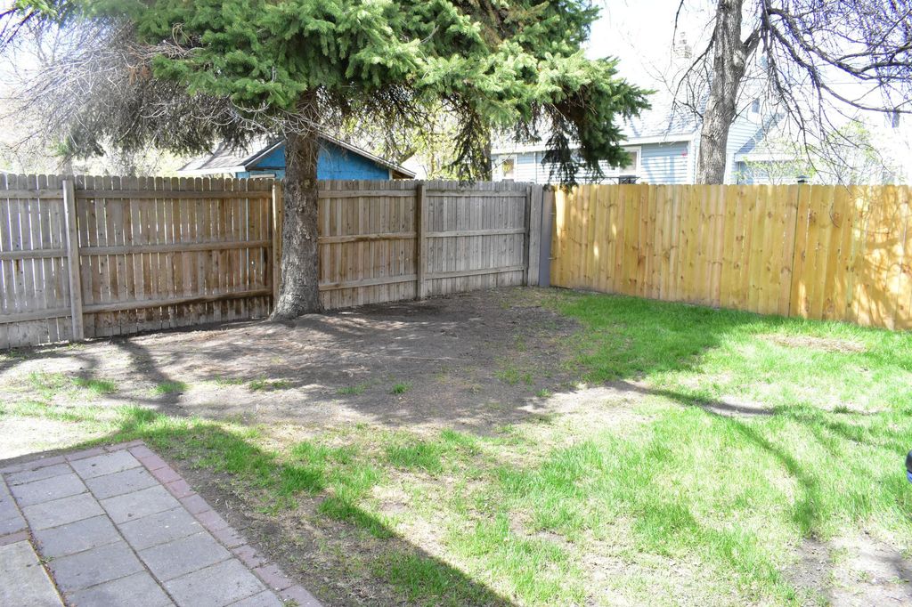 Photo of 1404 2nd Avenue N, Moorhead, MN 56560 (MLS # 7038326)