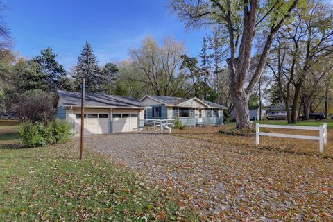 412 4th Avenue S Princeton MN 55371