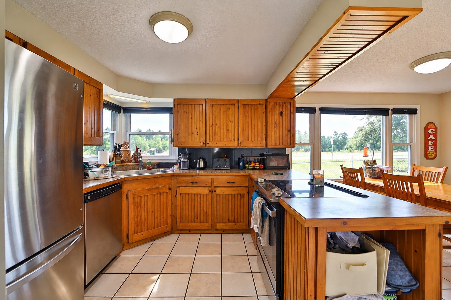 5688 Fairview Road