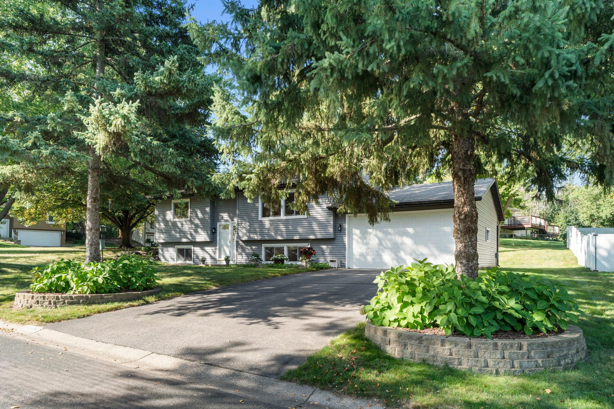 4281 Svensk Lane N