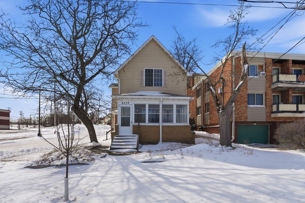 Photo of Minneapolis, MN 55412 (MLS # 7031123)