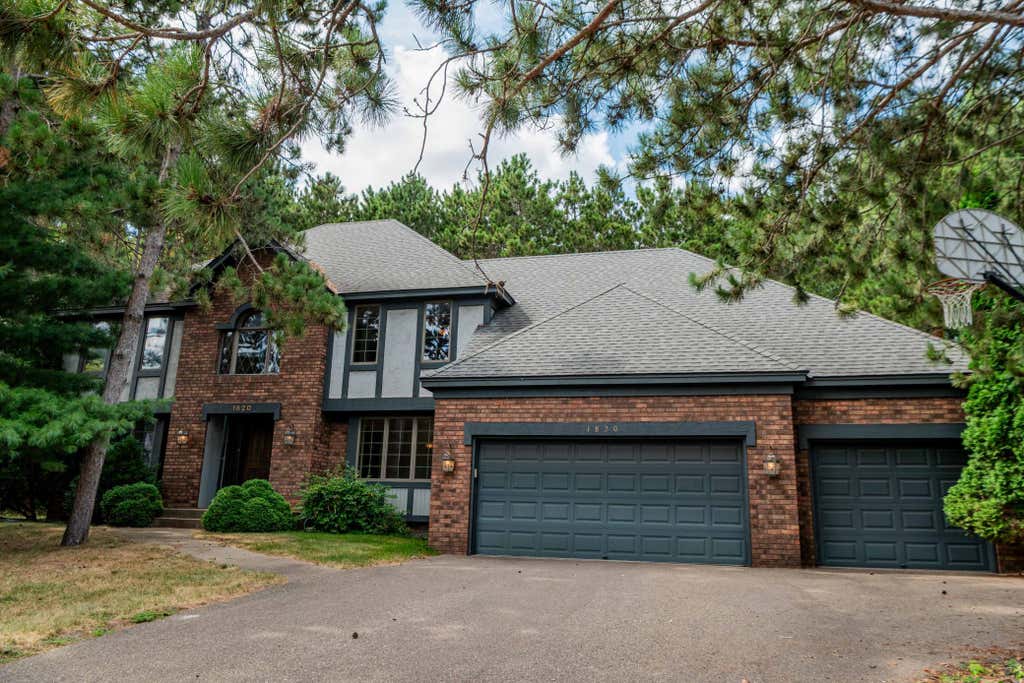 Photo of 1820 Interlachen Alcove, Woodbury, MN 55125 (MLS # 7111370)