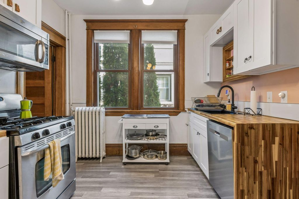 Photo of 3112 Fremont Avenue S, Minneapolis, MN 55408 (MLS # 7055559)