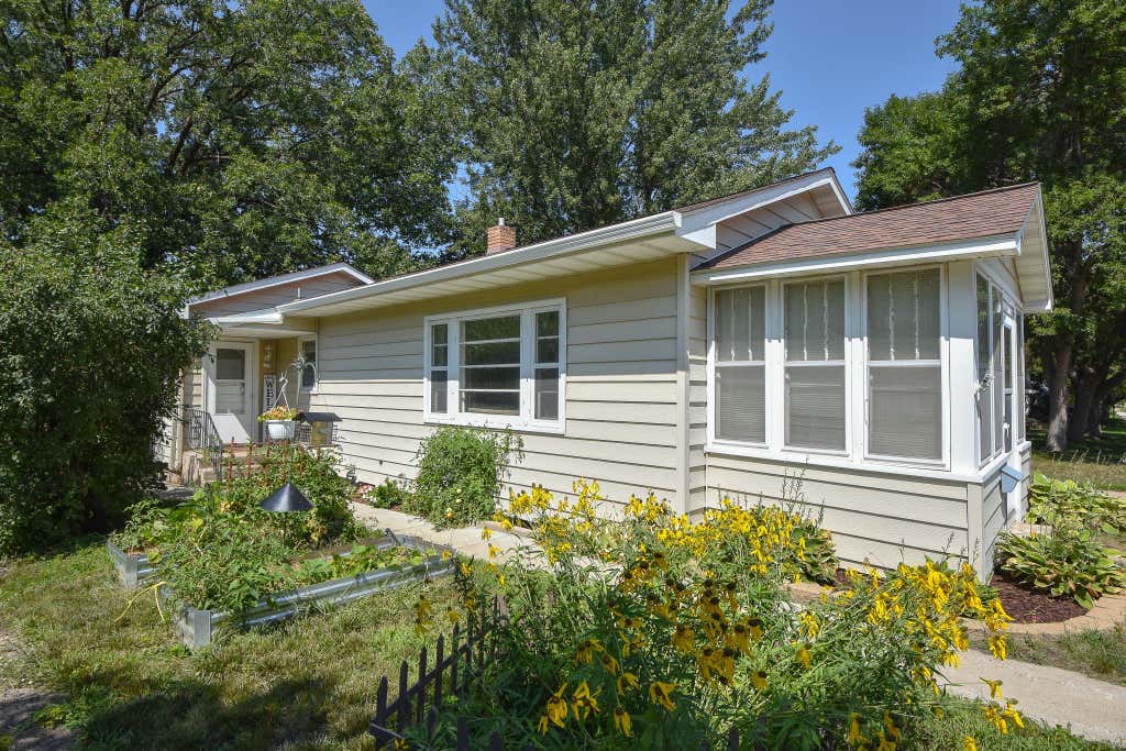 Photo of 111 12th Avenue N, Waite Park, MN 56387 (MLS # 7120245)