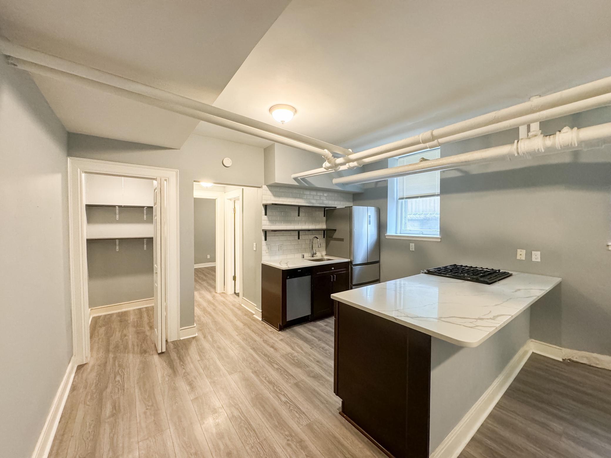 579 Summit Avenue 102