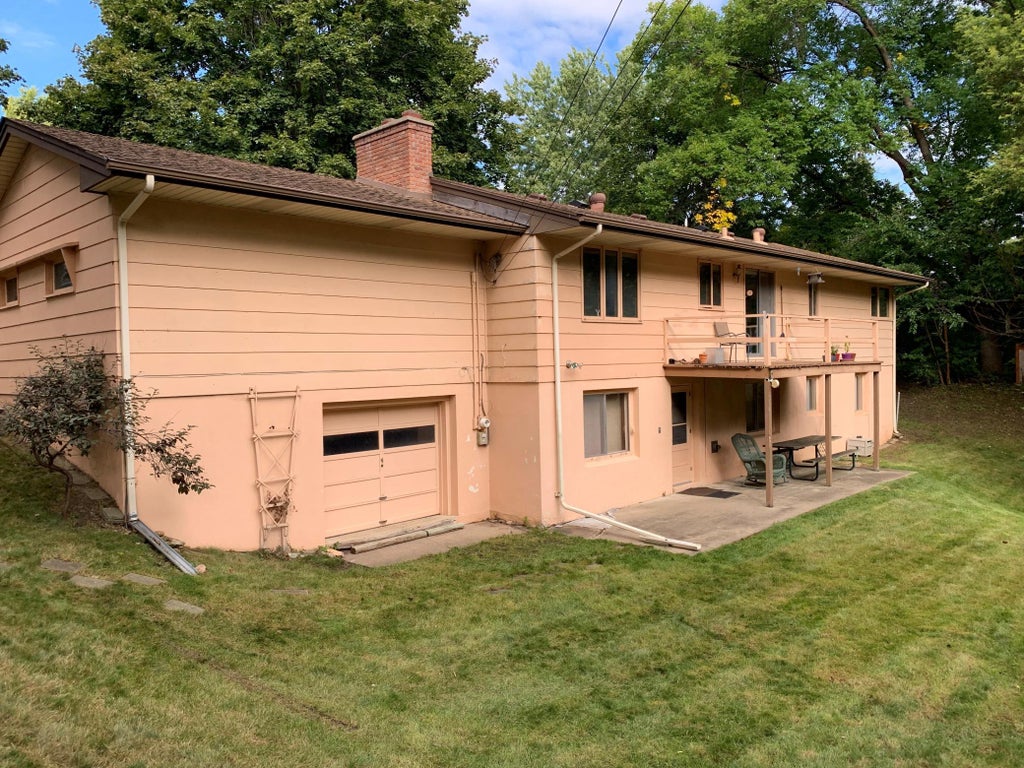 Photo of 6525 Sherwood Avenue, Edina, MN 55435 (MLS # 7148333)