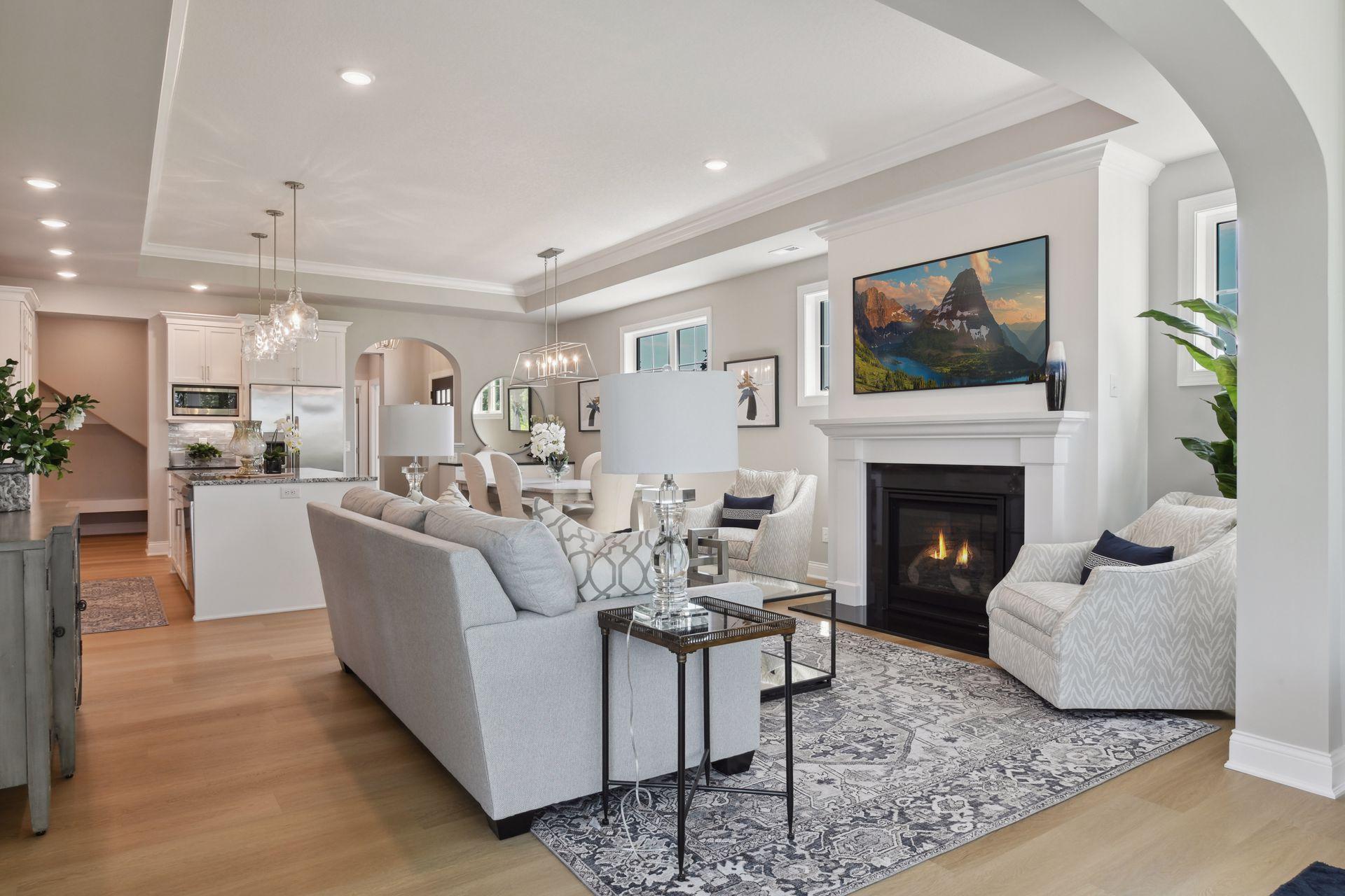 3725 Queensland Lane N