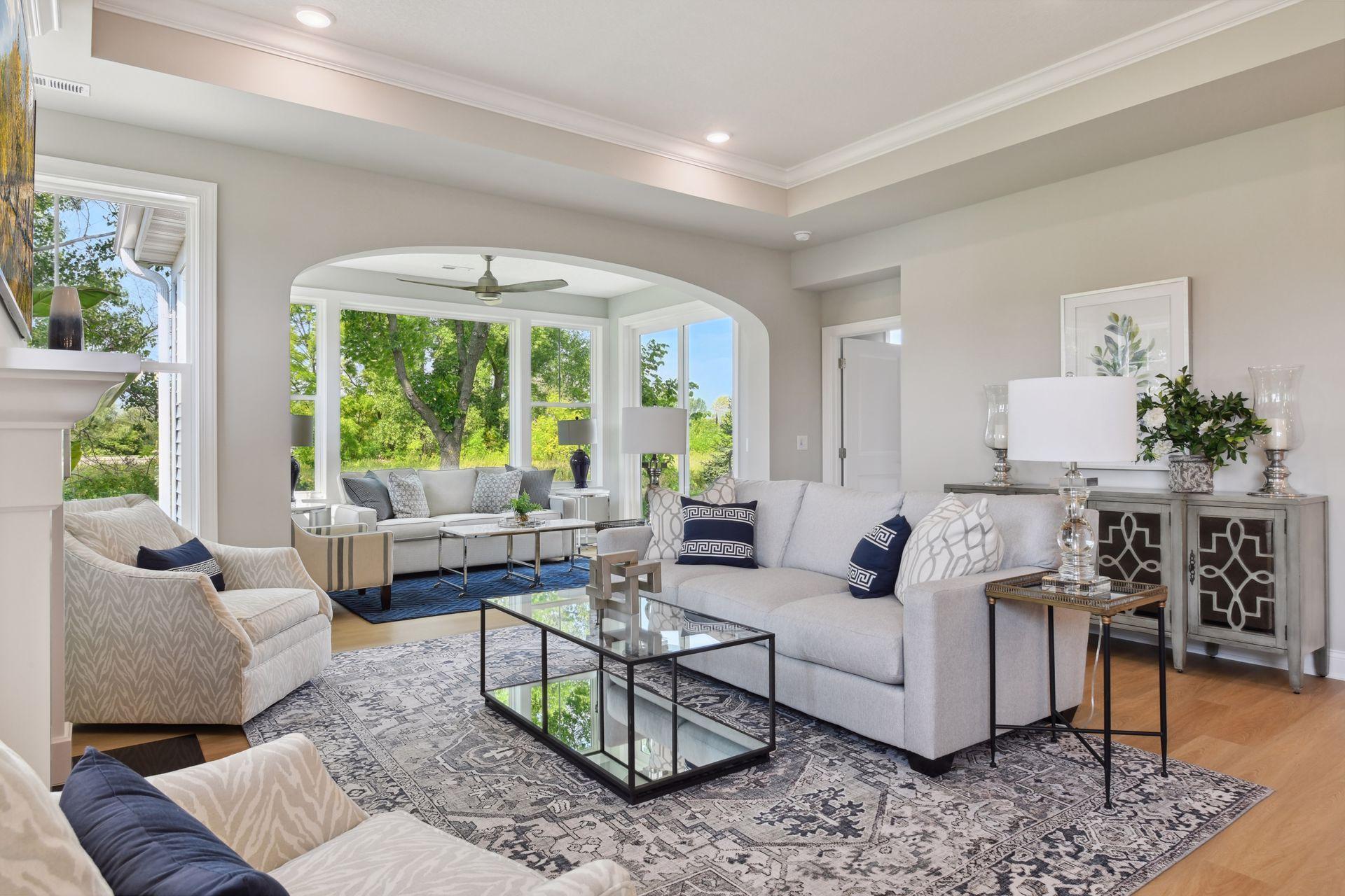 3725 Queensland Lane N