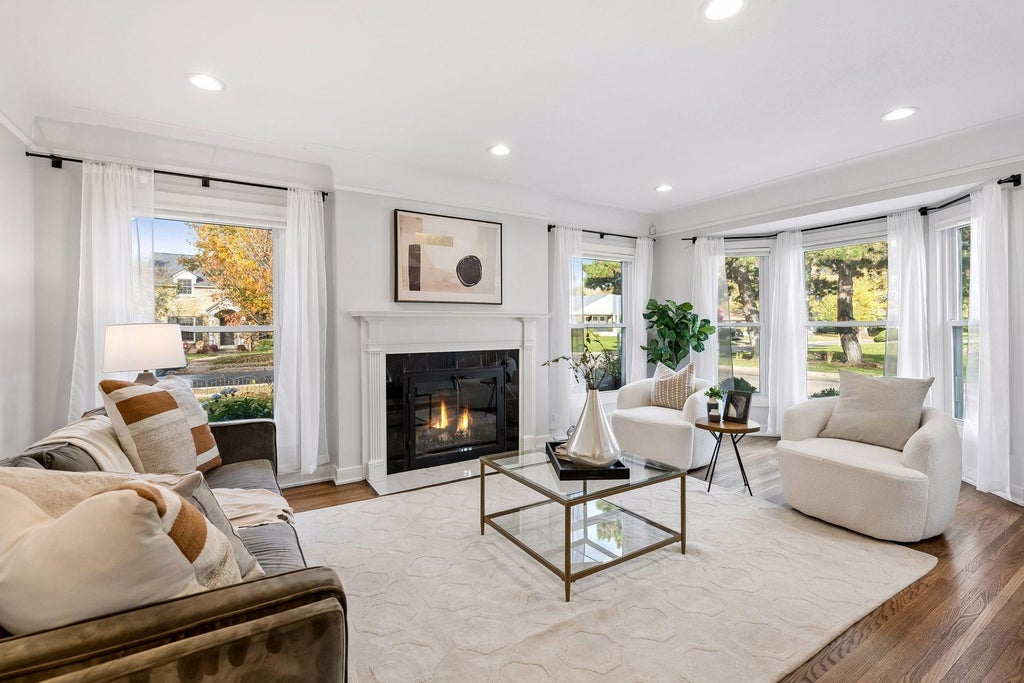 Photo of 2601 Inglewood Avenue S, Saint Louis Park, MN 55416 (MLS # 7161962)