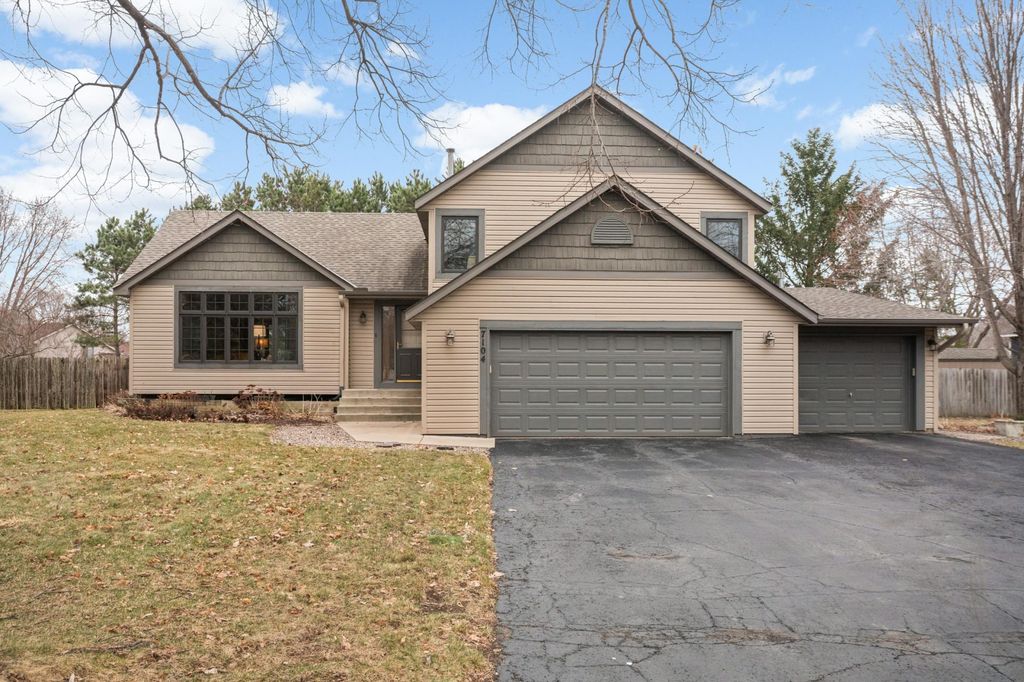 Photo of 7104 Mourning Dove Road, Circle Pines, MN 55014 (MLS # 7030884)
