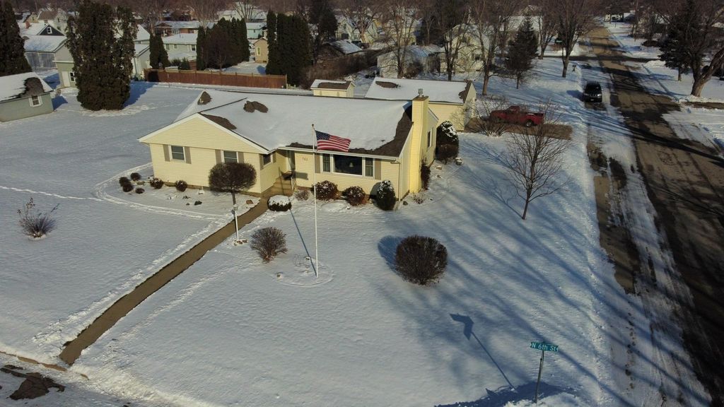 Photo of 702 N 6th Street, Lake City, MN 55041 (MLS # 6821524)