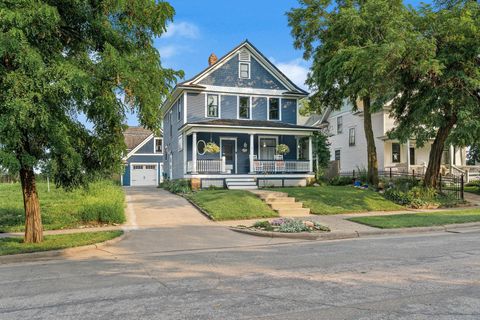 310 Ryan Avenue Saint Paul MN 55102