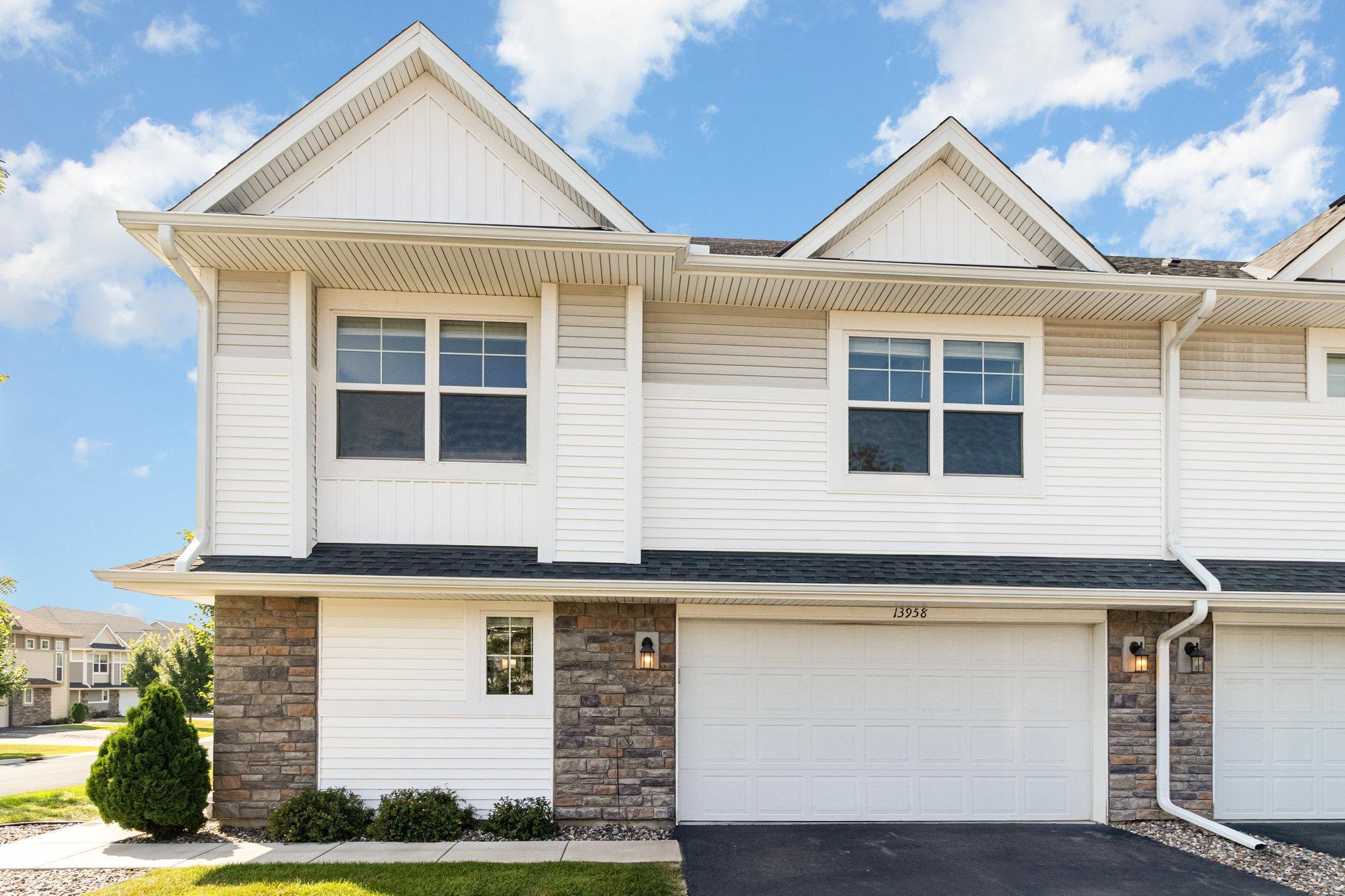 13958 Lupine Trail NE