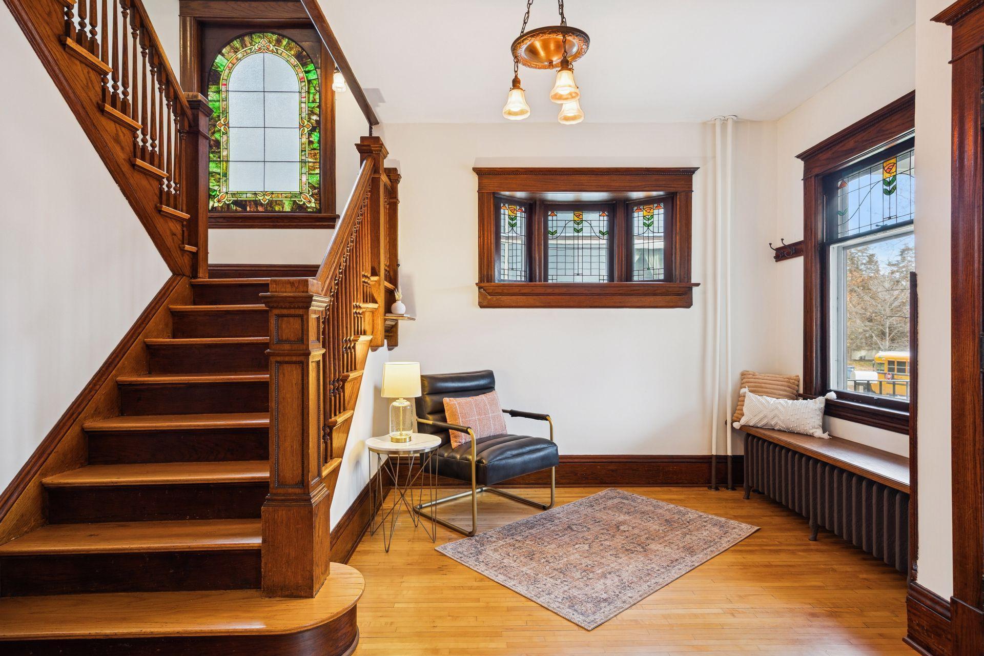 2512 Colfax Avenue S