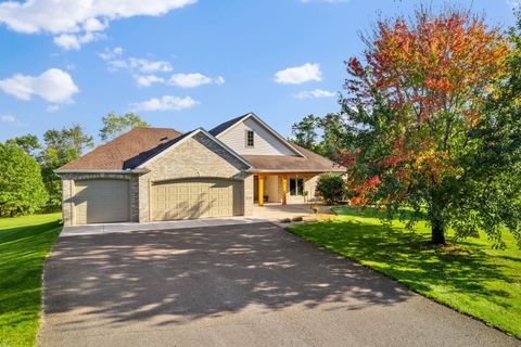 Photo of 39541 Eastwood Avenue, North Branch, MN 55056 (MLS # 7059340)