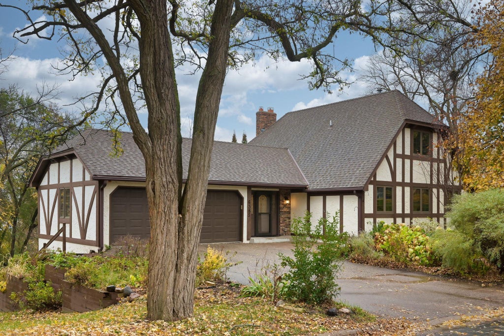 Photo of 6385 Peacan Avenue N, Stillwater, MN 55082 (MLS # 7153905)