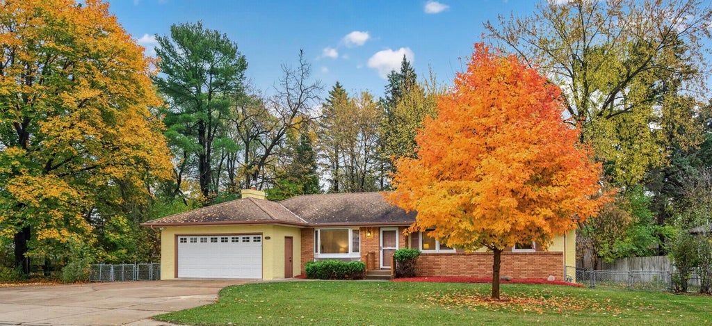 Photo of 2199 Long Lake Road, New Brighton, MN 55112 (MLS # 7166405)
