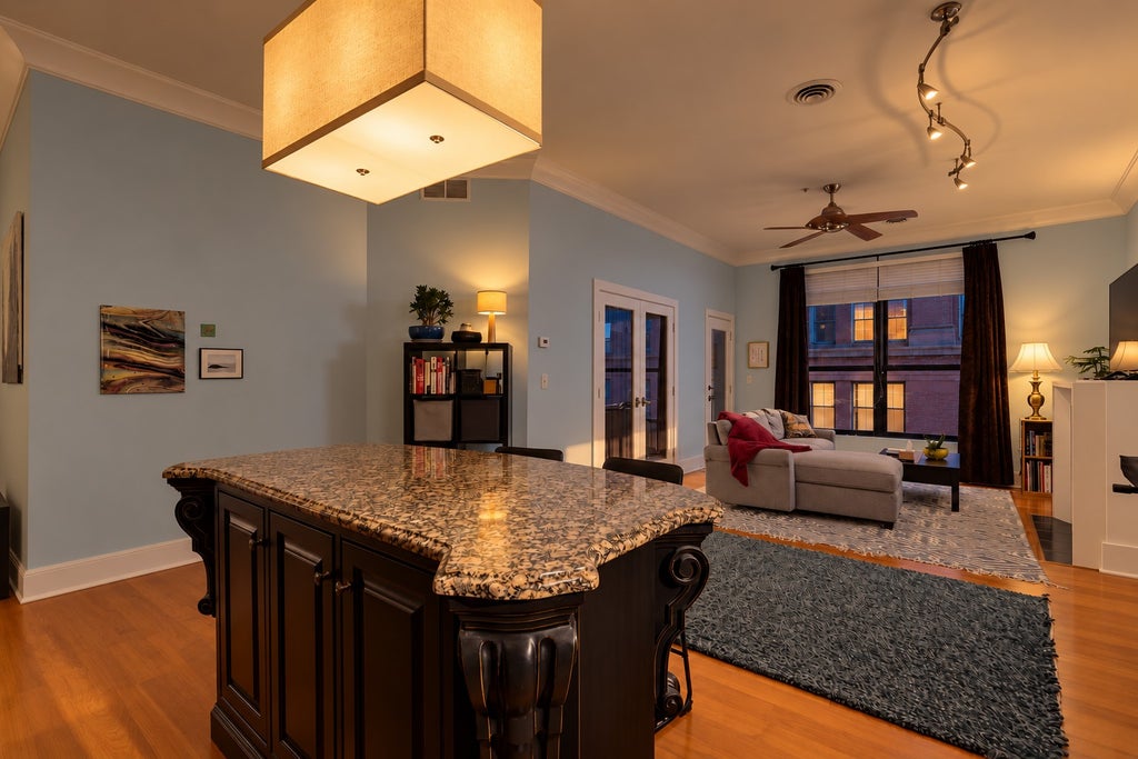 Photo of 270 4th Street E #208, Saint Paul, MN 55101 (MLS # 7158025)