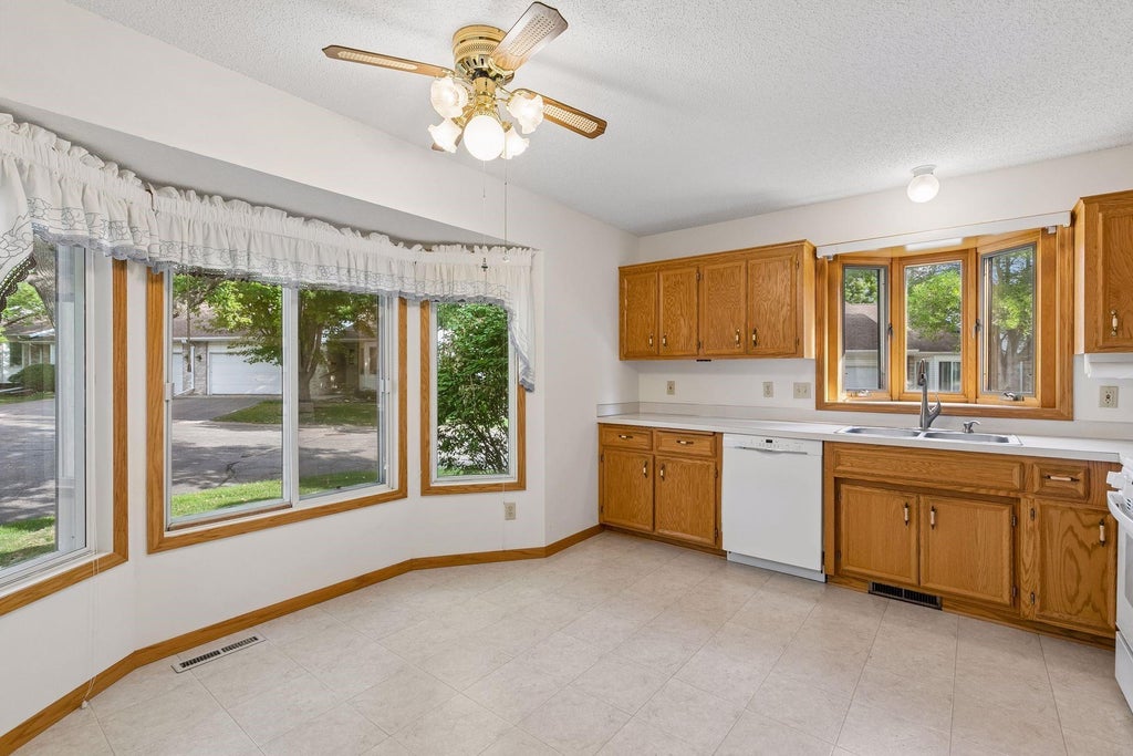 Photo of 14116 Essex Lane, Apple Valley, MN 55124 (MLS # 7132873)