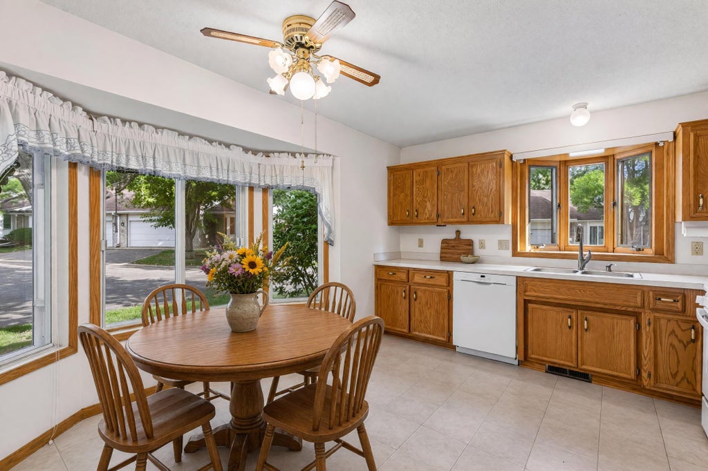 Photo of 14116 Essex Lane, Apple Valley, MN 55124 (MLS # 7132873)